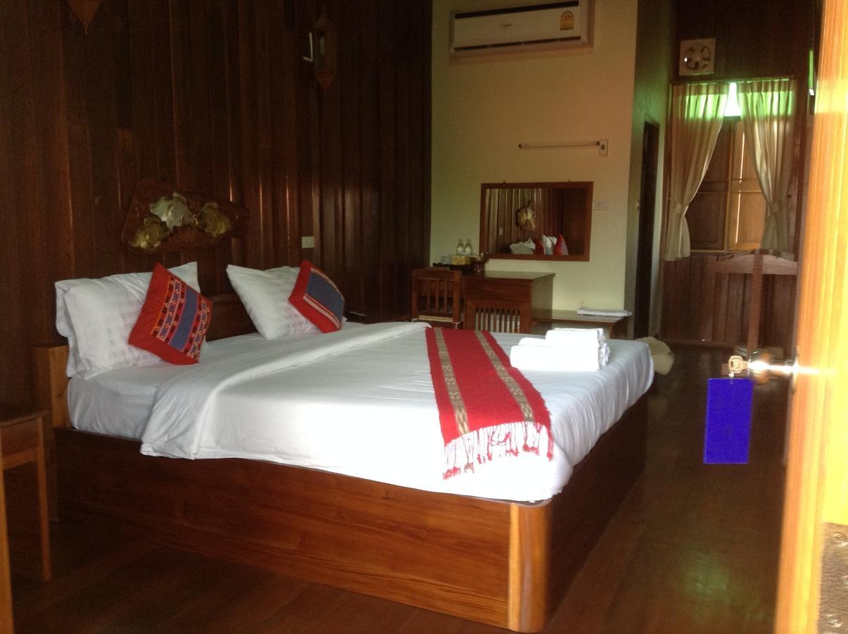 Mitkhoonyoum Hotel Ban Khun Yuam Bagian luar foto