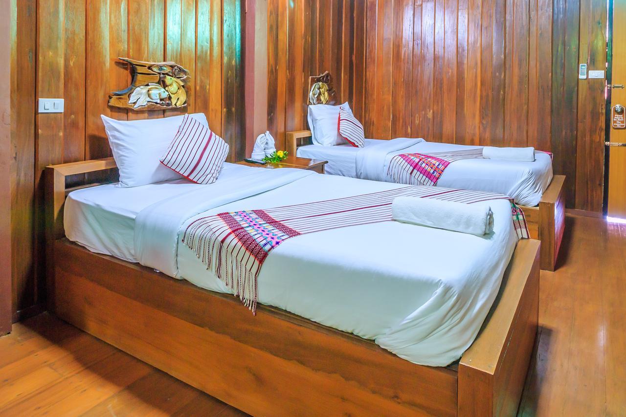 Mitkhoonyoum Hotel Ban Khun Yuam Bagian luar foto